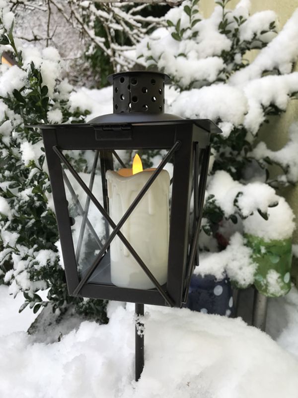 Led-kubbelys med 3D flamme.
